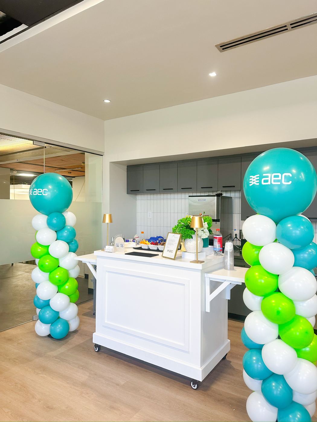 Bar with balloon columns at a corporate event